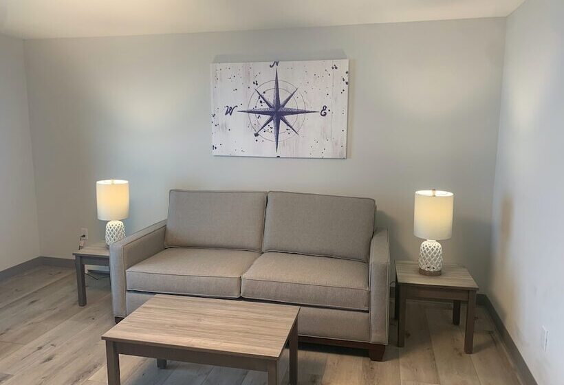 فندق West Beach Suites