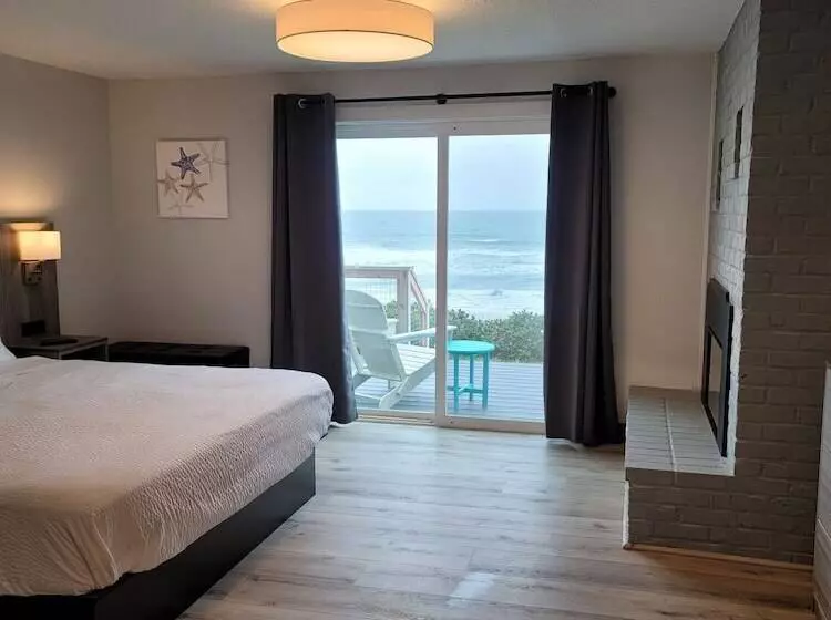 Hotelli West Beach Suites