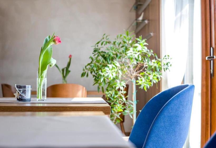 בית מלון כפרי Willa Arkadia