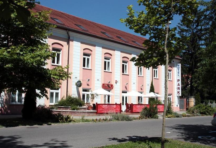 Отель Park  & étterem, Nagyatád