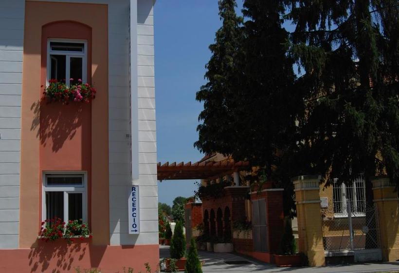 Отель Park  & étterem, Nagyatád