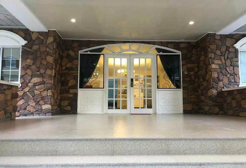 Appleone Banawa Heights Guadalupe Cebu City