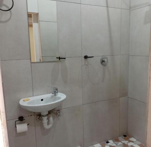 مبيت وإفطار Beyond New House