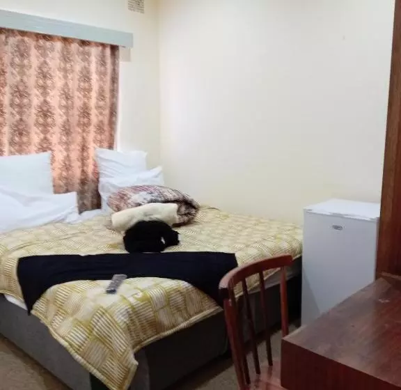 تختخواب و صبحانه Beyond New House