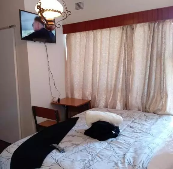 تختخواب و صبحانه Beyond New House