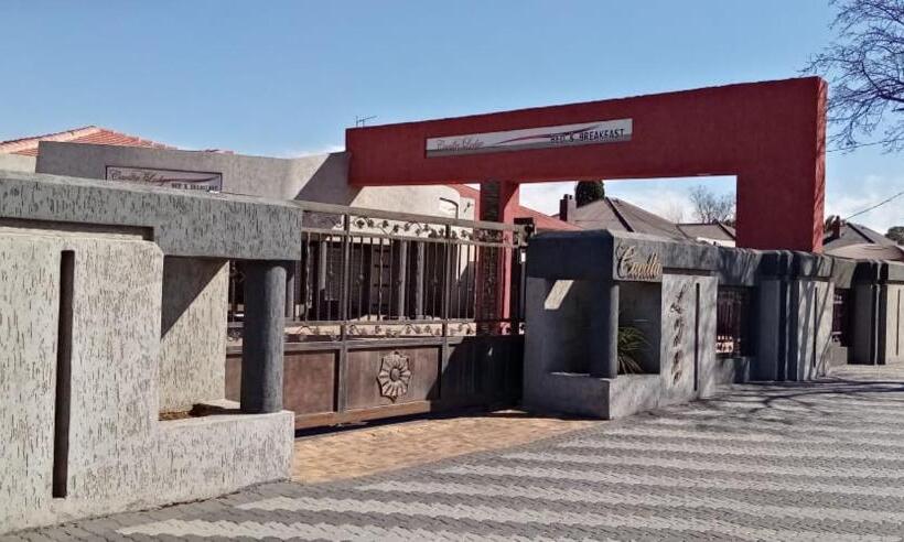 민박 Cavilla Lodge