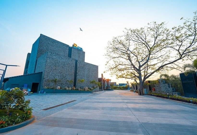 Отель Basalt Paradise Resort And Spa