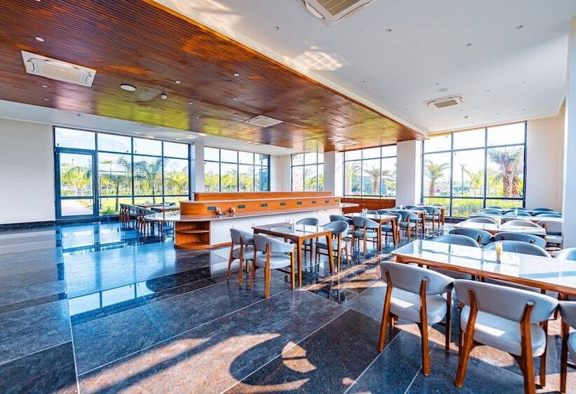 Отель Basalt Paradise Resort And Spa