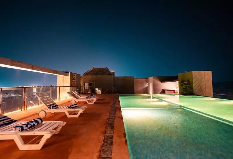 ホテル Basalt Paradise Resort And Spa