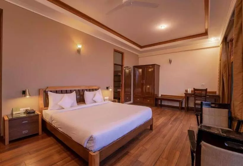 ホテル Nature View Resort !! A Four Star Lavish & Luxury Resort