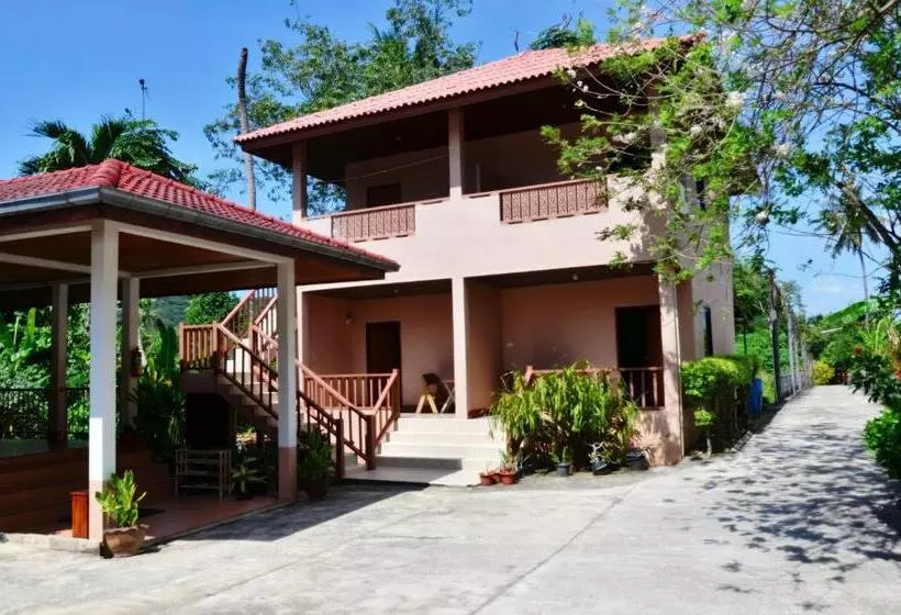 Hotelli Heimat Garden