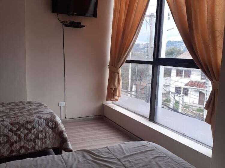 Hotel Hostal Resthouse