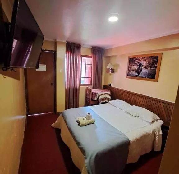 هتل La Casona
