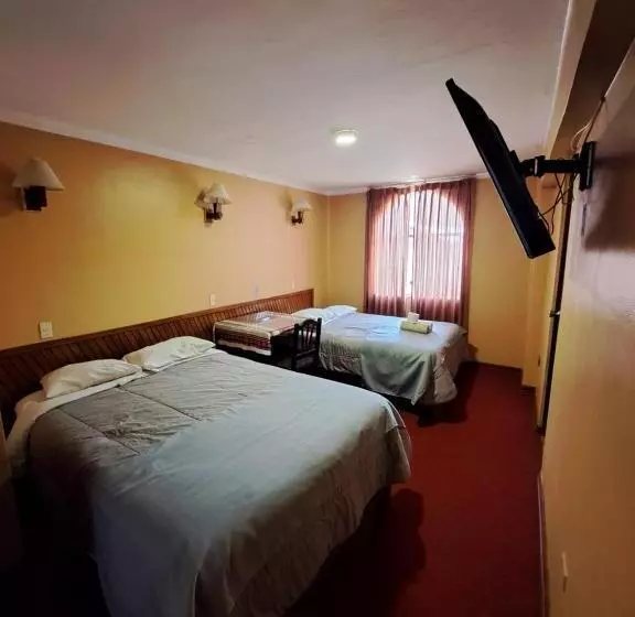 هتل La Casona