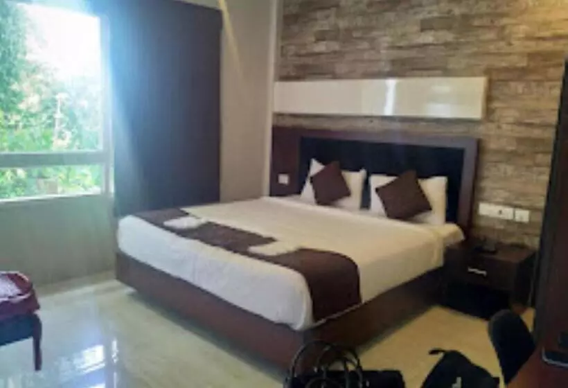 ホテル Mazus Inn Kerala