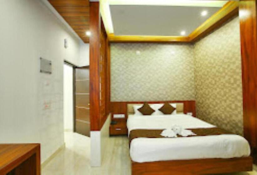 בית מלון כפרי Mazus Inn Kerala