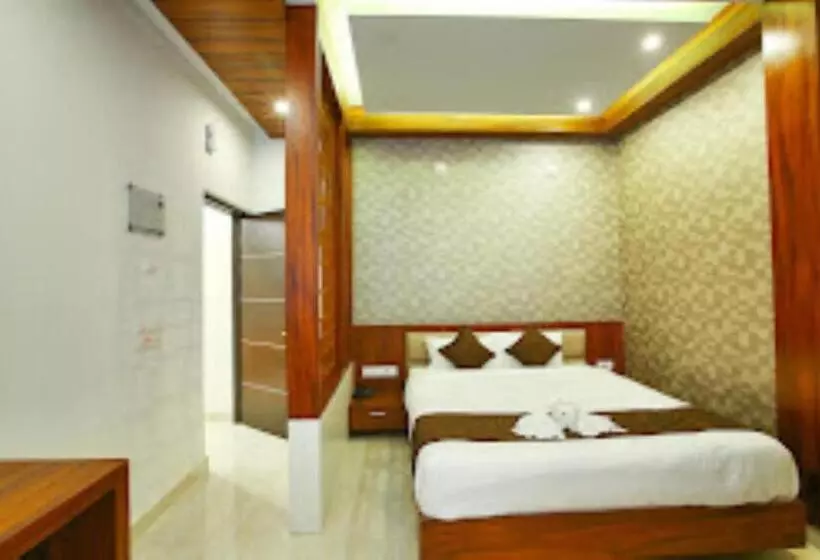 ホテル Mazus Inn Kerala