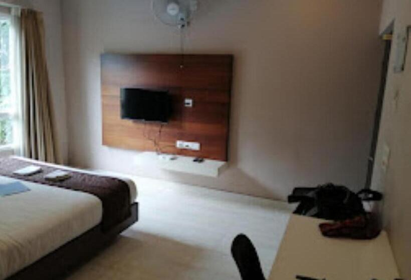 בית מלון כפרי Mazus Inn Kerala