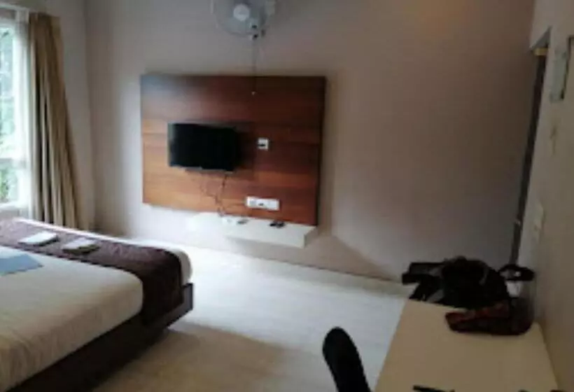ホテル Mazus Inn Kerala