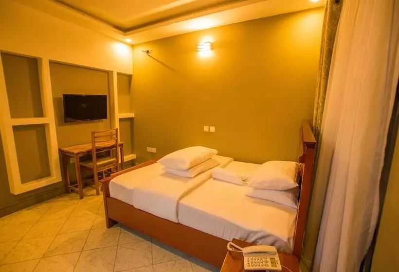 Medan Hotel & Apartments