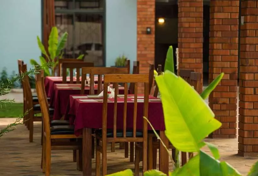 Medan Hotel & Apartments