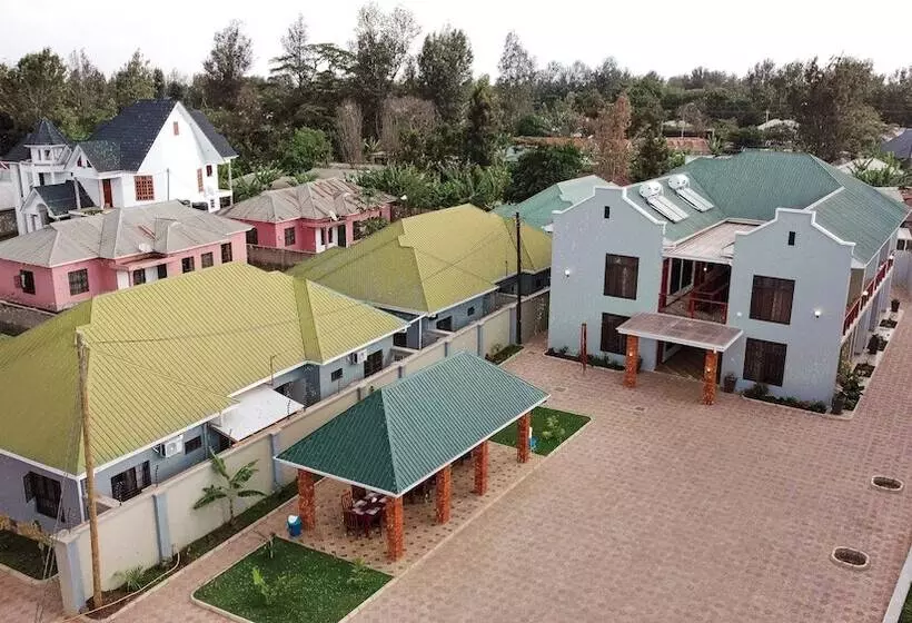 Medan Hotel & Apartments