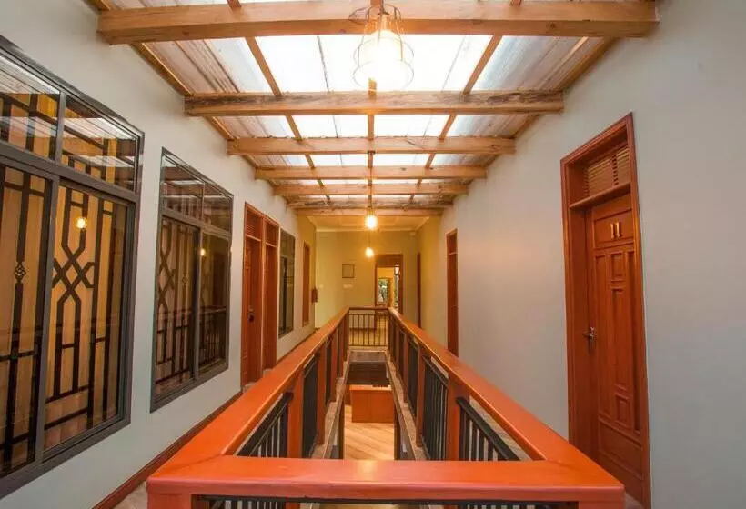 Medan Hotel & Apartments