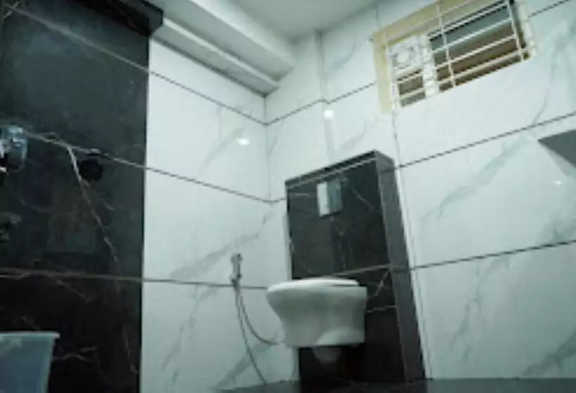 ホテル Nivetha Grand , Coimbatore