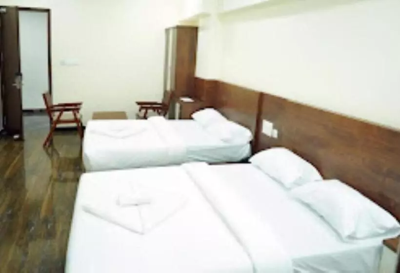 ホテル Nivetha Grand , Coimbatore