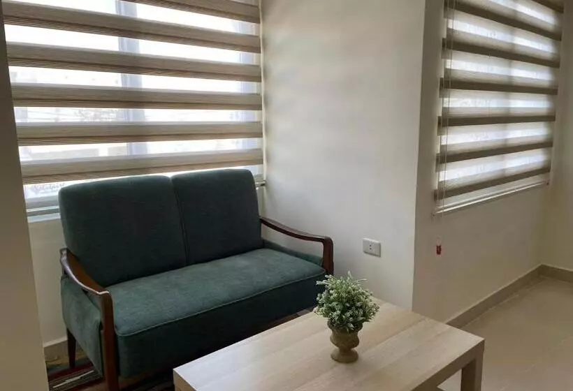 مُتل Classy Hostel