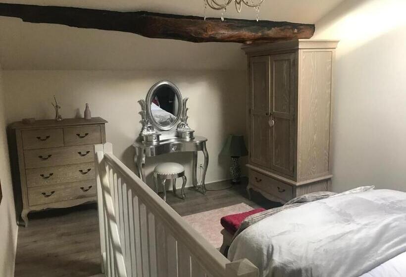 Papillons B&b Beauty, Comfort And Peace 25 Mins From Puy Du Fou