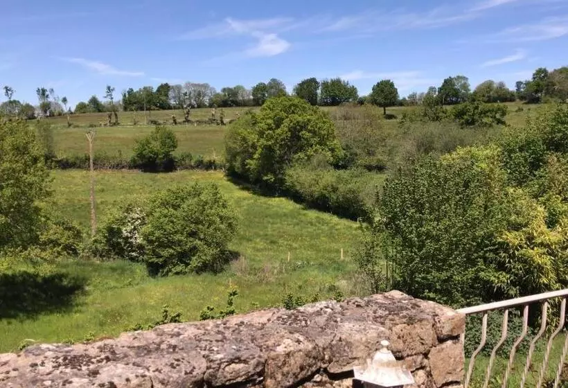 Papillons B&b Beauty, Comfort And Peace 25 Mins From Puy Du Fou