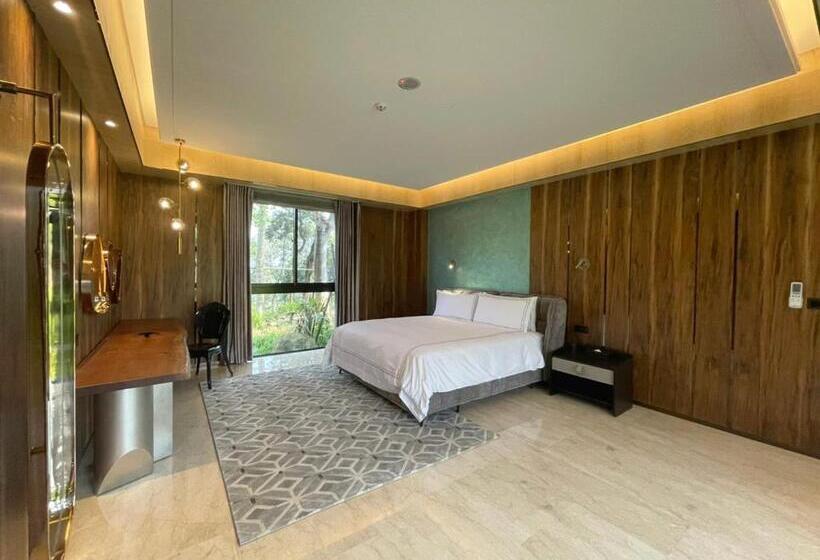 استراحتگاه The Forest Museum