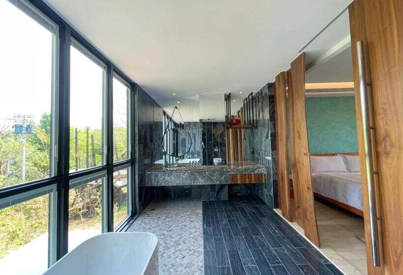 استراحتگاه The Forest Museum