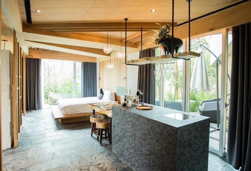 استراحتگاه The Forest Museum