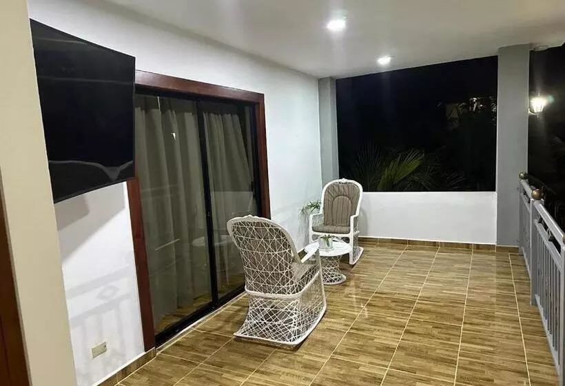 Aparta Hotel Esa Buya