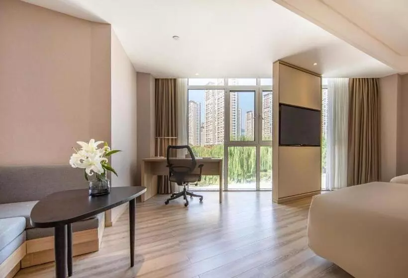 Atour Light Hotel Jinan International Covention Centre