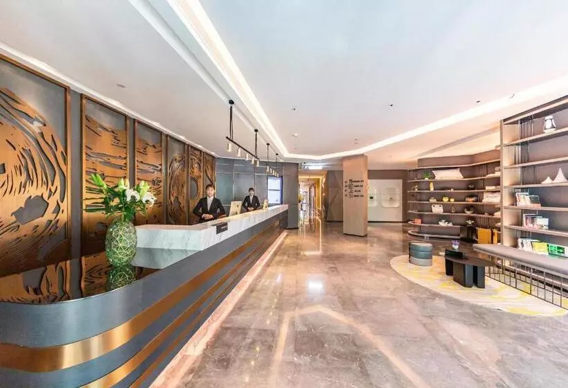 Atour Light Hotel Jinan International Covention Centre