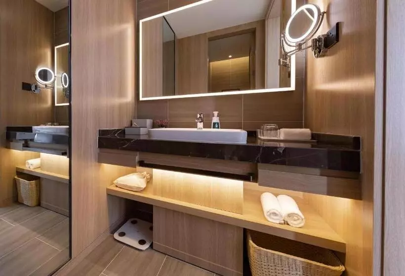 Atour Light Hotel Jinan International Covention Centre