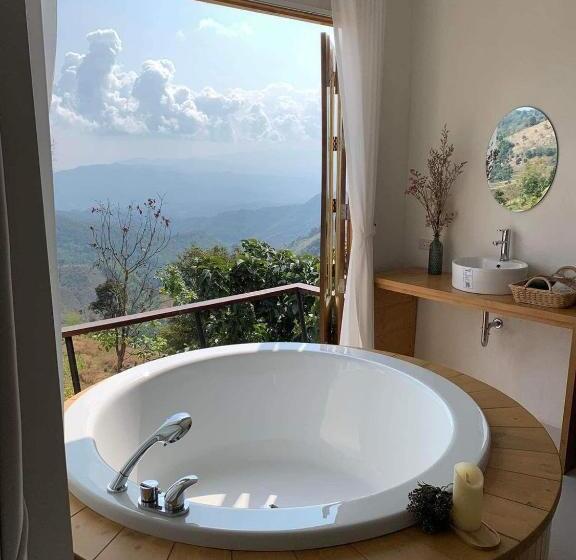 Bed and Breakfast คชา เชียงราย