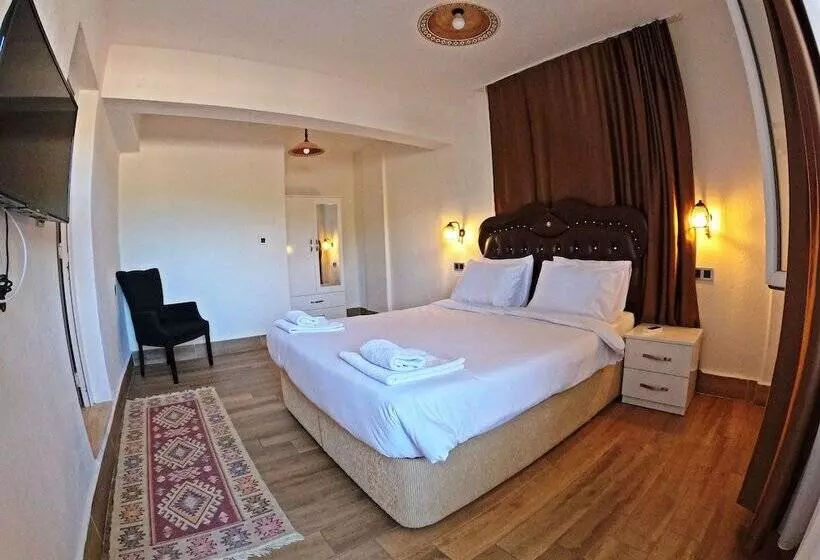 Efes Hidden Garden Resort Otel
