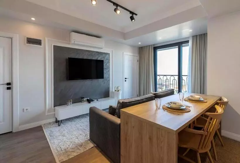 Hotelli Luna Residence