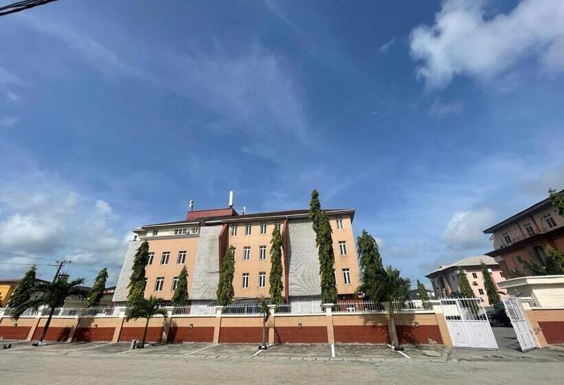 هتل Palazzo Dumont