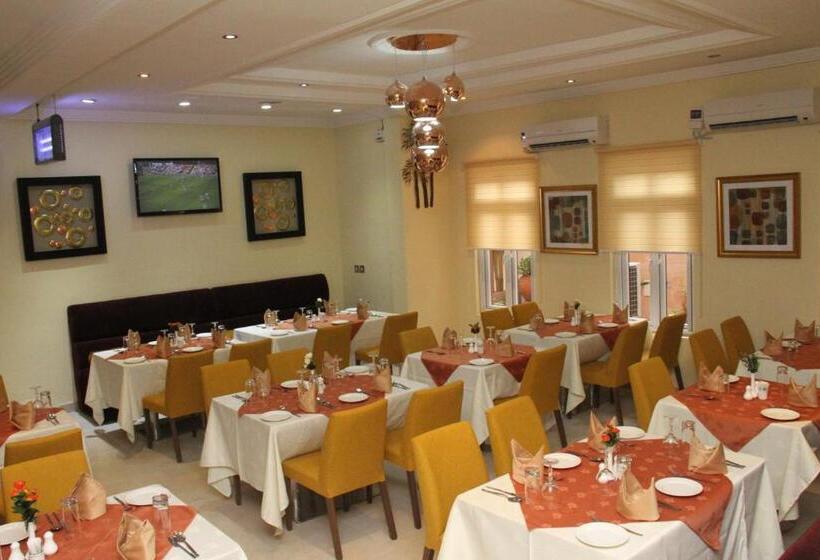 هتل Palazzo Dumont