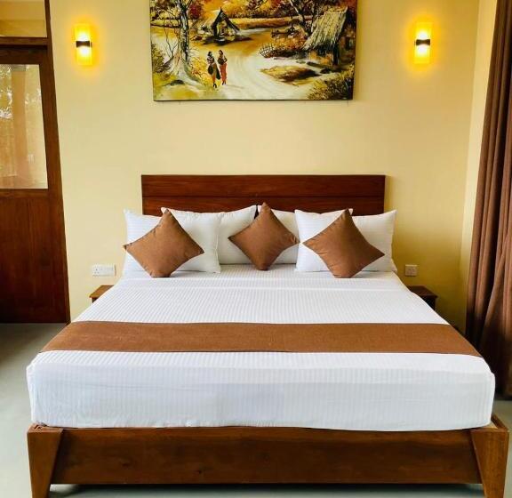 هتل Rock N Fall Nature Resort