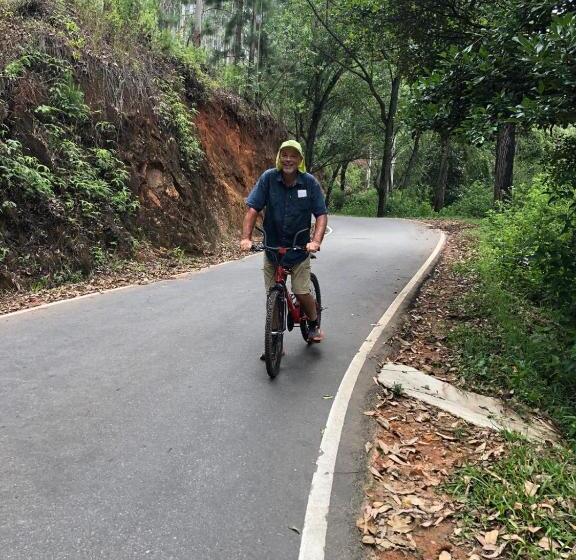 هتل Rock N Fall Nature Resort