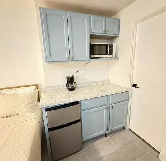 Ocean Front Condo On The Beach