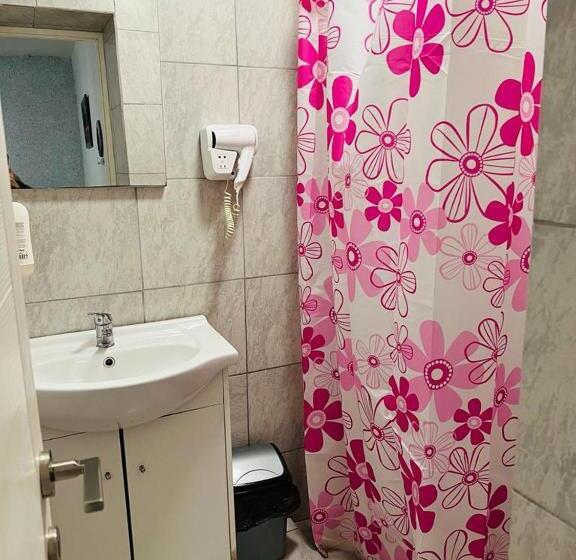 پانسیون Amalya