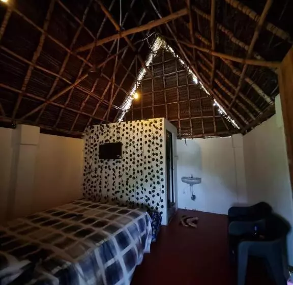 پانسیون Bhuthaa Cottage Stay