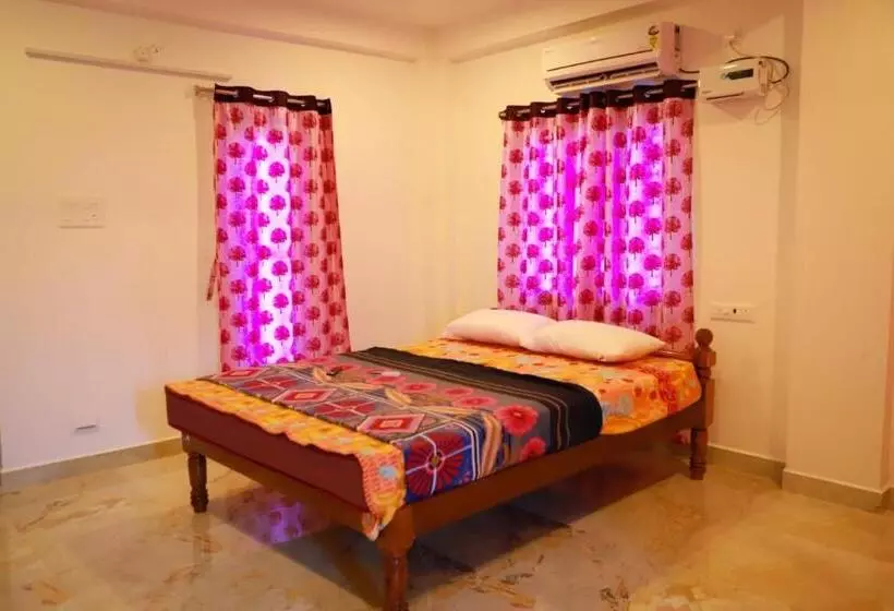 پانسیون Bhuthaa Cottage Stay